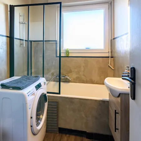 Studio Cosy Avec Balcon Avec Parking Gratuit Proche Centre Sportif Et De La Route Des Vins Alsace Mulhouse Exterior foto